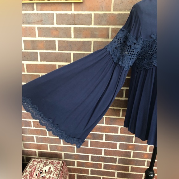 Lumie Brand Empire Rich Blue Blouse Swing Top Lace Embroidery Neiman Marcus Sz M - Picture 6 of 14